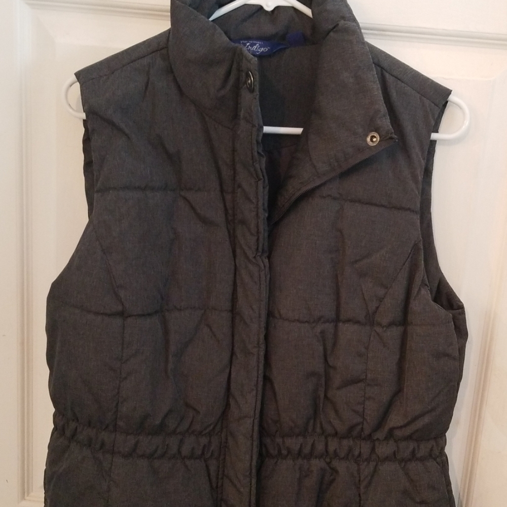 Dark grey puffer vest